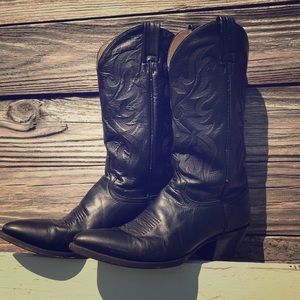 Vintage Dan Post Black Western Boots. Men’s 9.5